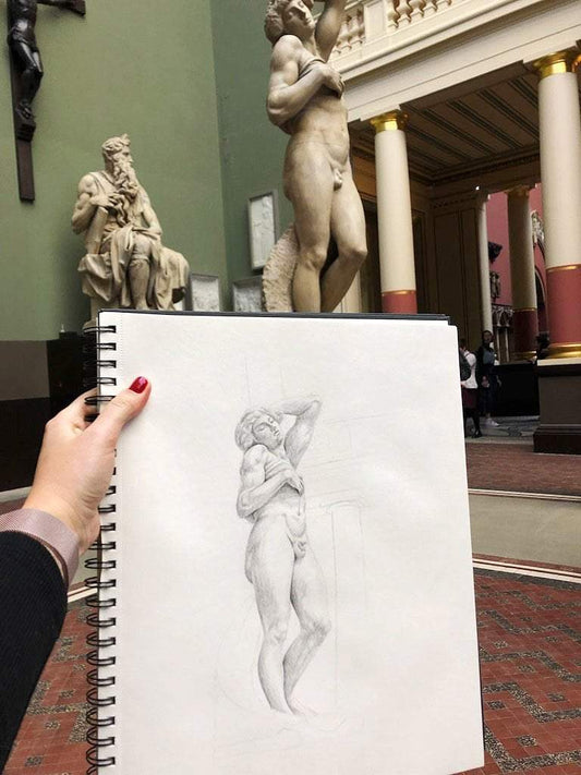 Drawing in Museums - V&A / Feb 2019